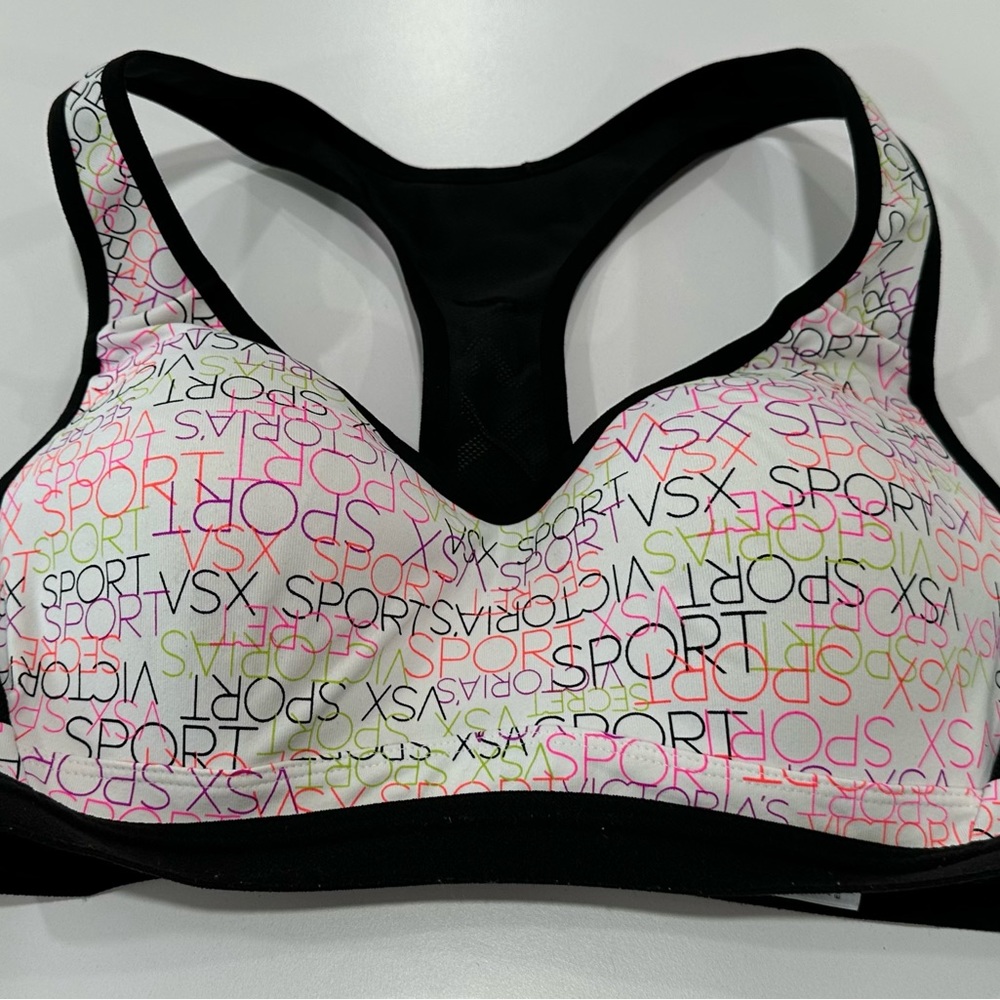 Victoria’s Secret VSX sports bra 34 B